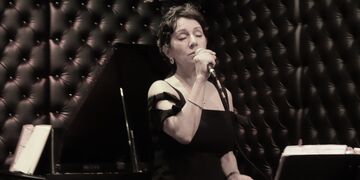 Anna Maria Villa, Italian & Jazz Singer - Jazz Band - Patchogue, NY - Hero Main