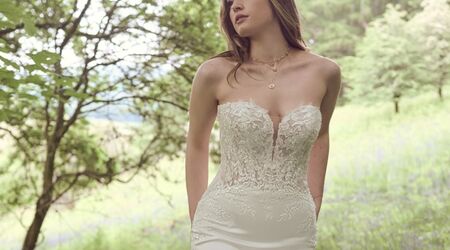 Avenir hot sale bridal boutique