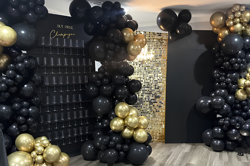 Golden Birthday - Balloon Decor