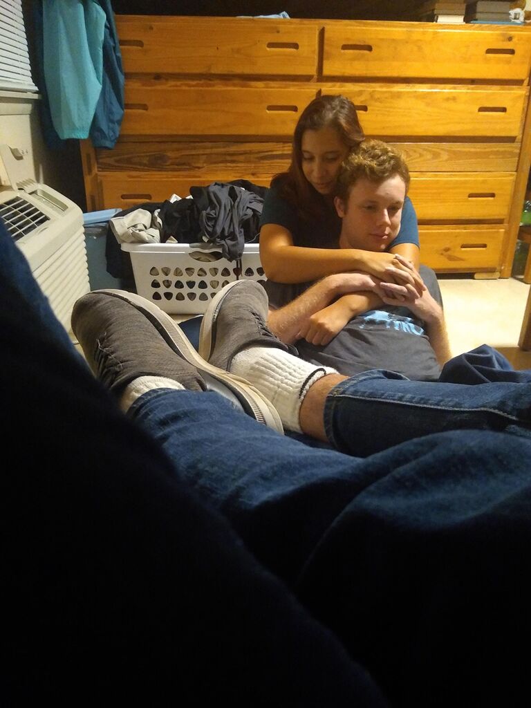Kyle and Ash officially start dating.