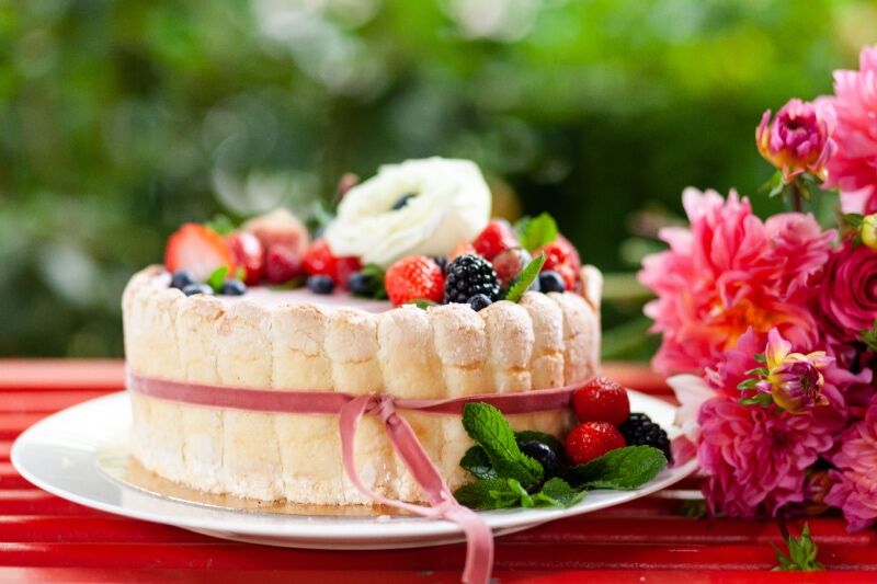 Bridal shower themes - berry in love
