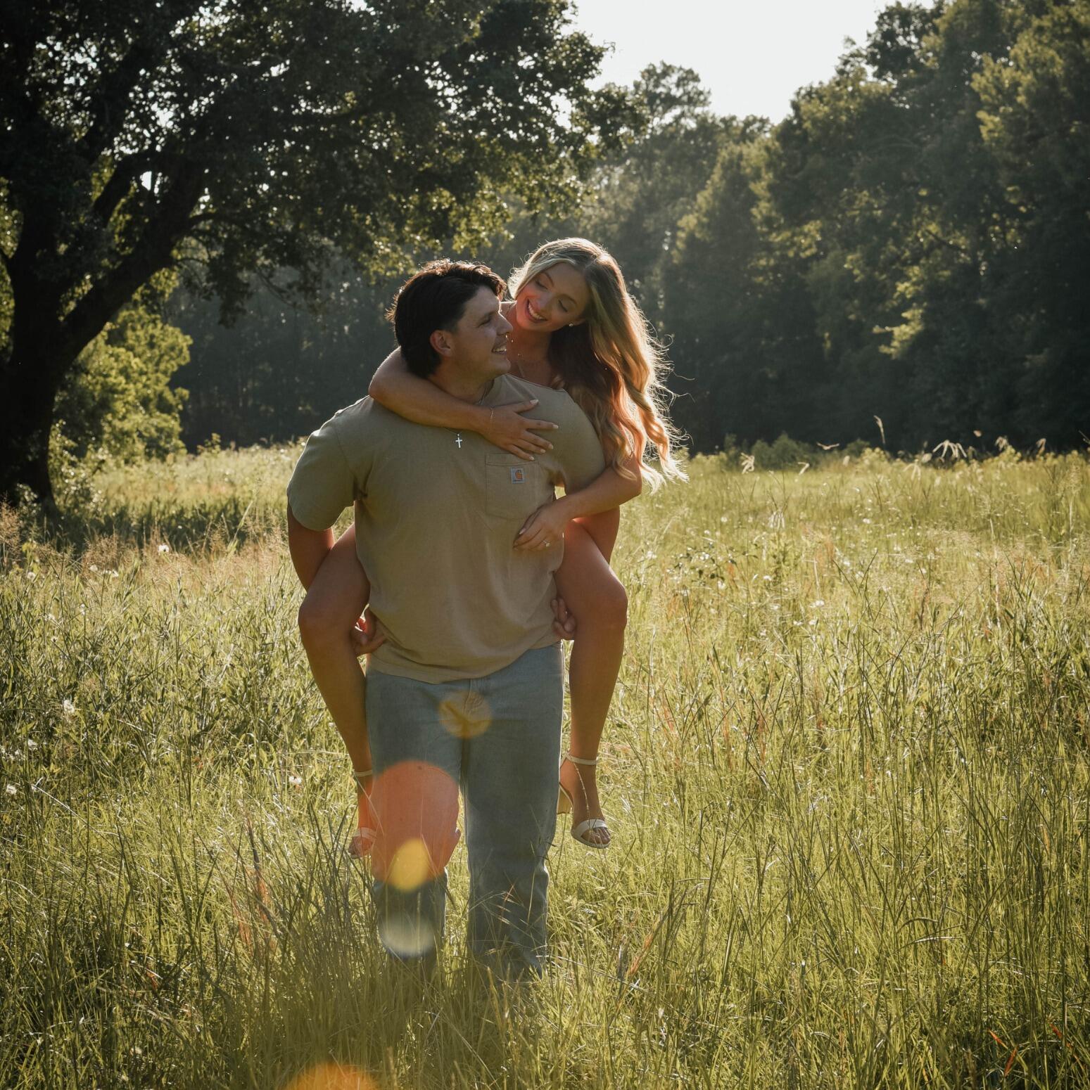 ✈️ TRAVEL DAY  |  TX → USVI  |  
The adventure begins! Today, the wedding party is heading to the beautiful Virgin Islands to kick off the celebration.

If you're not traveling with us today—no worries! The first official wedding event is Friday evening, so you’ve got plenty of time to make your way to paradise. For the smoothest experience and to soak up every moment, we recommend arriving by Thursday night or early Friday morning.

Get ready for sunshine, celebration, and unforgettable memories—see you in the islands!