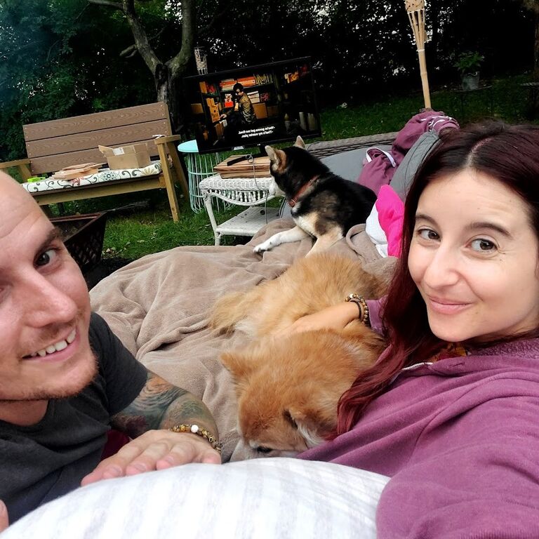 They really loved being out in nature as much as they could and spending time with their pups, Taz & Mila! 