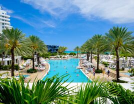 Fontainebleau miami beach affordable honeymoon