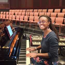 Pianist & Violinist Marini Kelley, profile image
