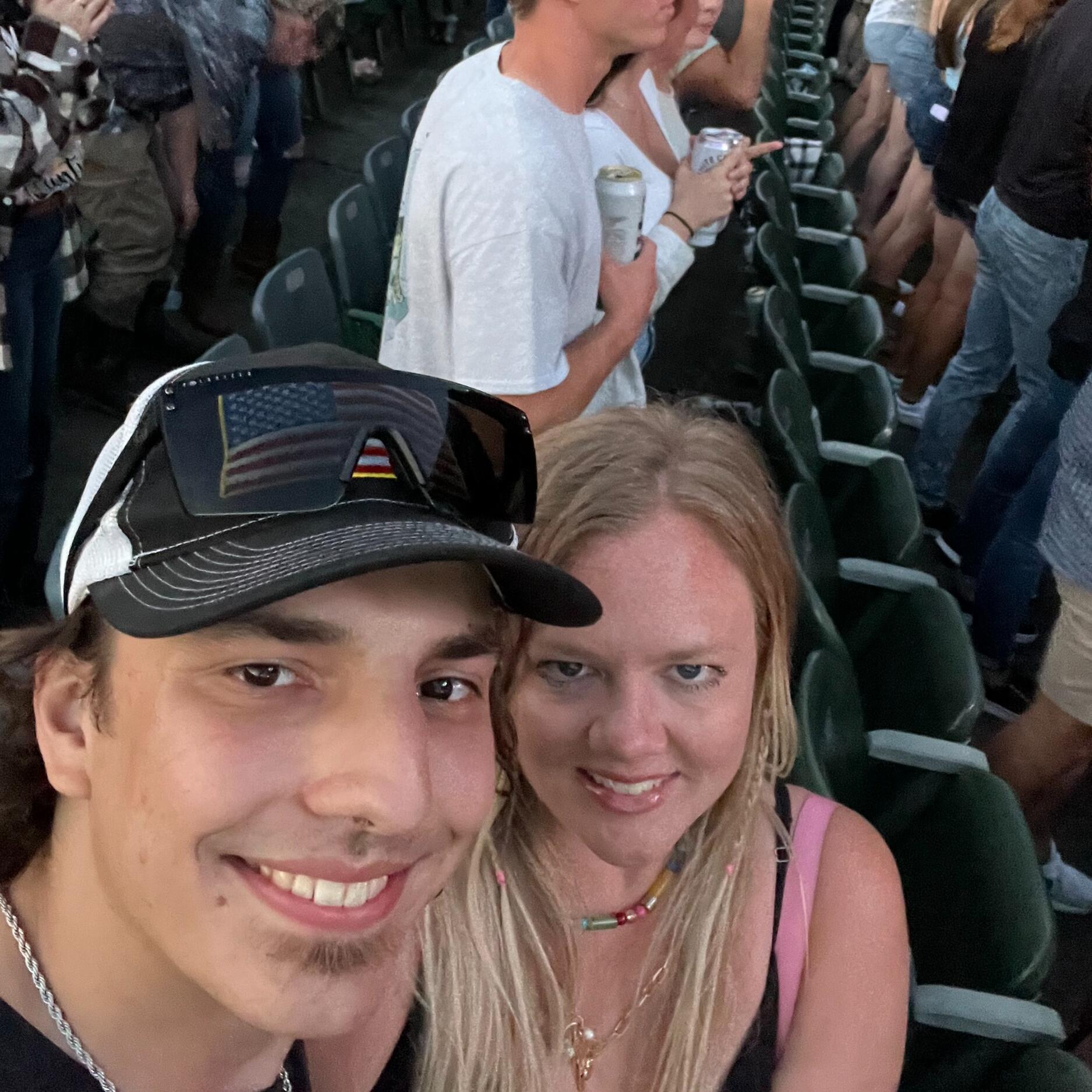First Date-Dierks Bentley concert at The Pavilion at Star Lake