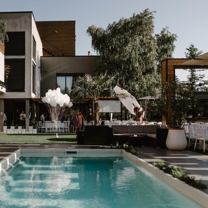 The wedding will take place in Club Reset (Dr Ketrin Mekfeil 1, Sremska Kamenica, Novi Sad). There will be a drinks reception and then the ceremony will kick off at 16:00. You will be able to get to the venue via taxi. You will be able to order from reception in your hotel. 

There will be dinner and a free bar for everyone, and the band will be playing until the AM!