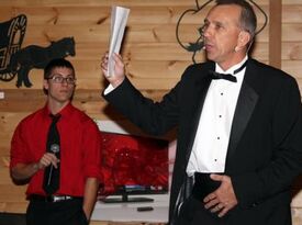 Tony Wisely, Professional Benefit Auctioneer - Auctioneer - Tulsa, OK - Hero Gallery 2