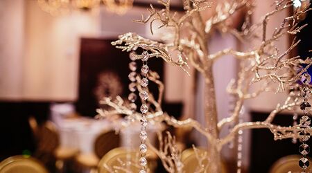 12 Christmas Gifts For Newlyweds - Making Manzanita
