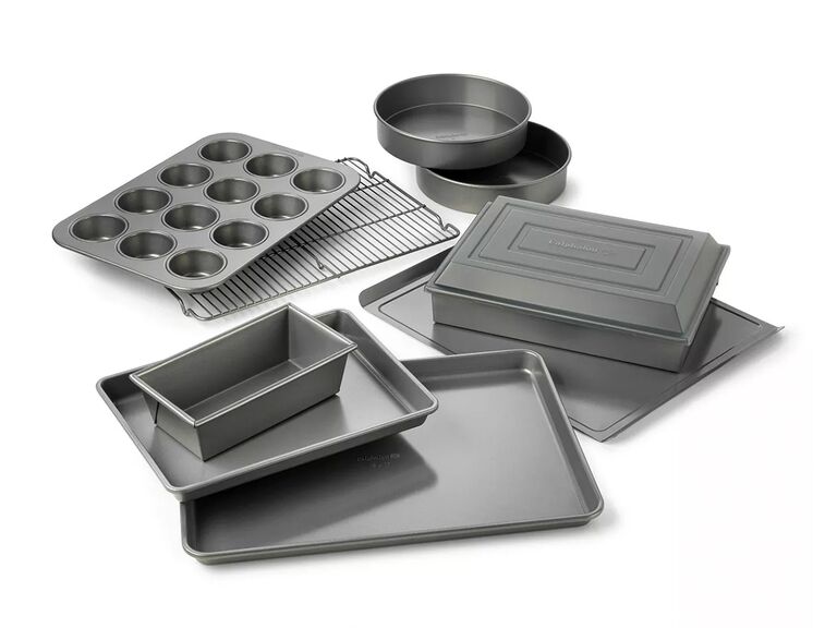 The Best Bakeware To Add To Your Wedding Registry