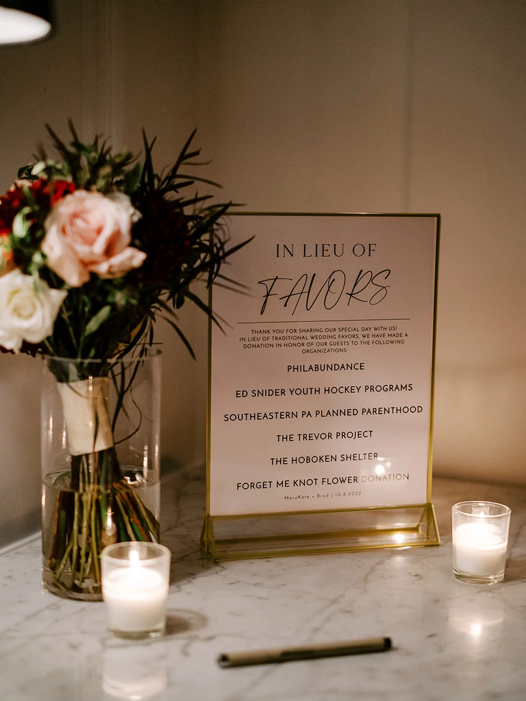 17 Ways to Honour Deceased Loved Ones at Your Wedding 