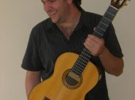 Jon-Oliver Knight  Classical and Spanish guitar - Classical Guitarist - Santa Monica, CA - Hero Gallery 1