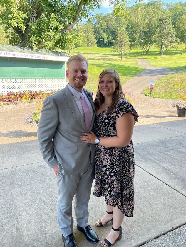 Survived Gabbie's first year of PT school, Ben's change in jobs, and Ben being a groomsmen in his best friend's (Kyle) wedding. 