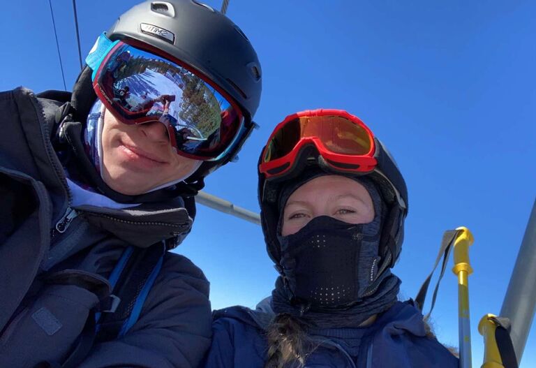 Aaron had started attending the Navigators Bible study group and we went on our first ski adventure together at the Winter Retreat. Skiing has become one of our favorite hobbies to do together! ⛷️ 