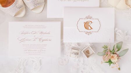 Invitaciones de boda originales? Las tenemos todas  Unique wedding cards,  Wedding cards, Wedding invitations