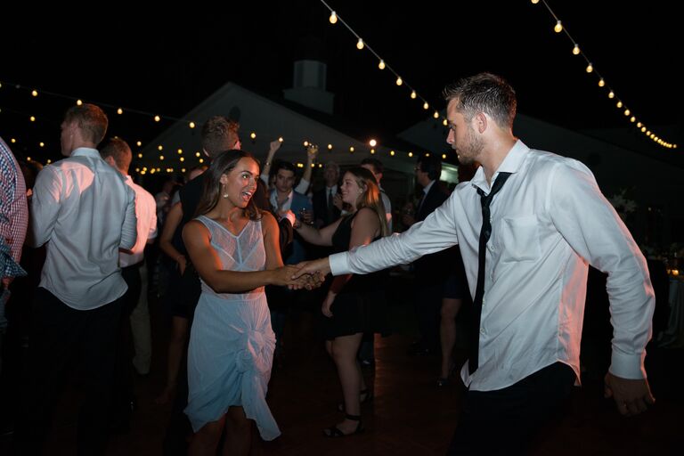 Justin marries off his brother; Addison gains approval from the Posthuma family. 
- Glendale, CA