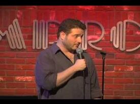 Tommy Savitt - Stand Up Comedian - Los Angeles, CA - Hero Gallery 4