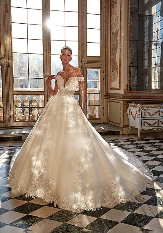 The shop knot pronovias