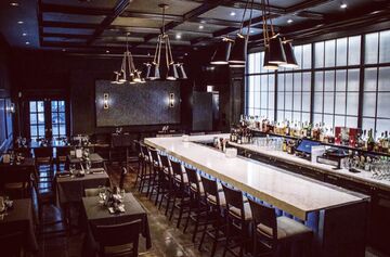 Kinzie Chophouse - Bar & Lounge - Bar - Chicago, IL - Hero Main