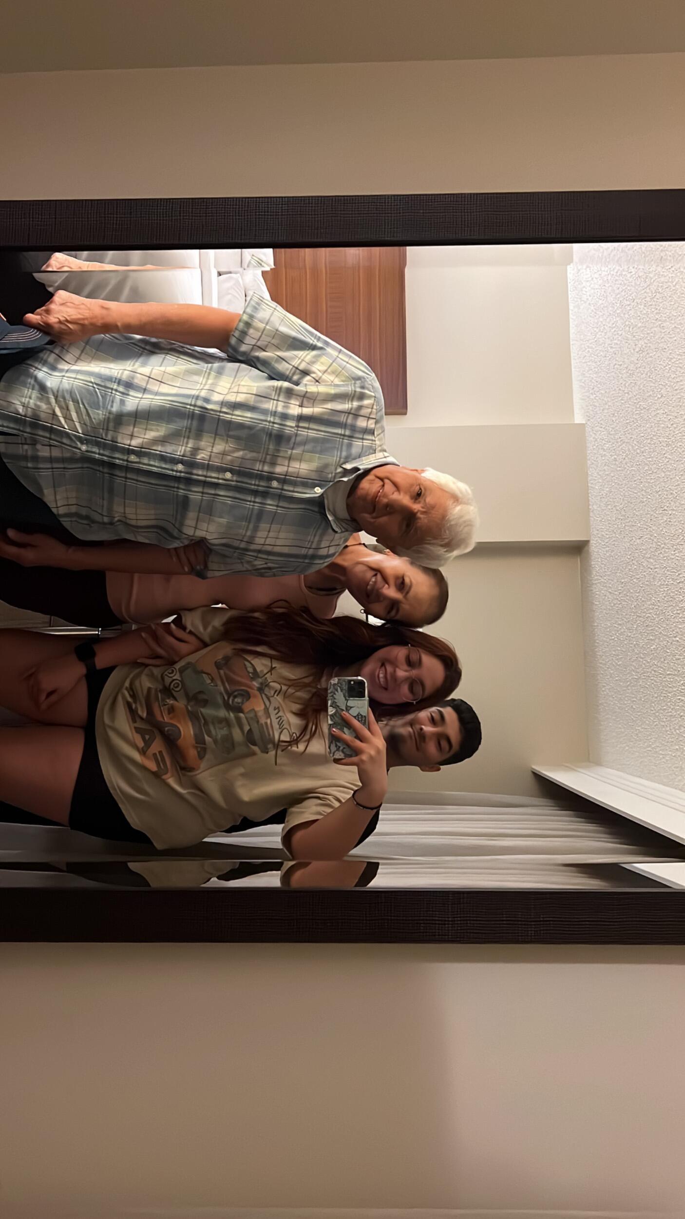 San Antonio with mana and papi