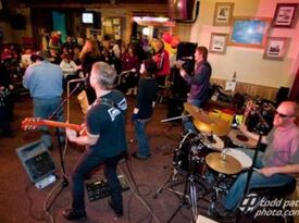 The Missing Link Band - Cover Band - Glenwood Springs, CO - Hero Gallery 3