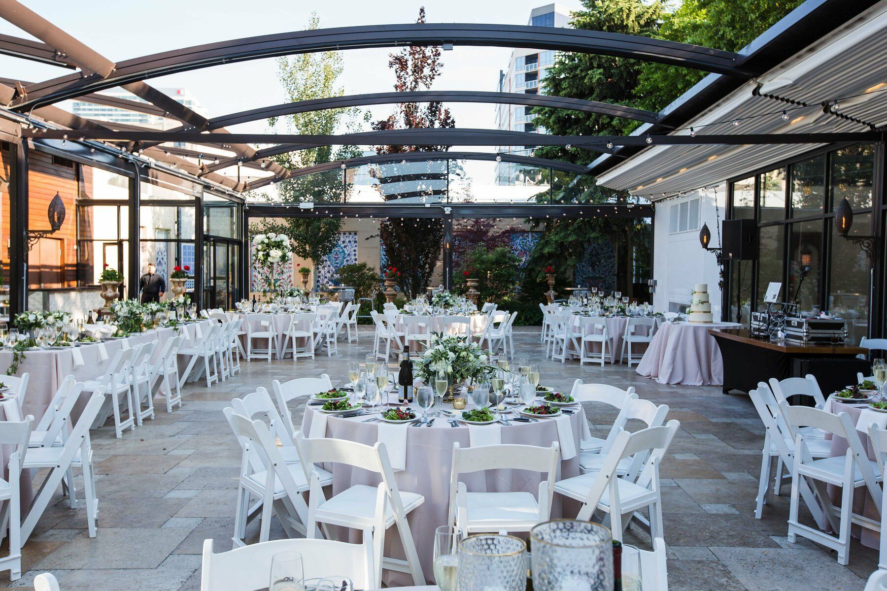 Top Cool Wedding Venues In Chicago  Check it out now 