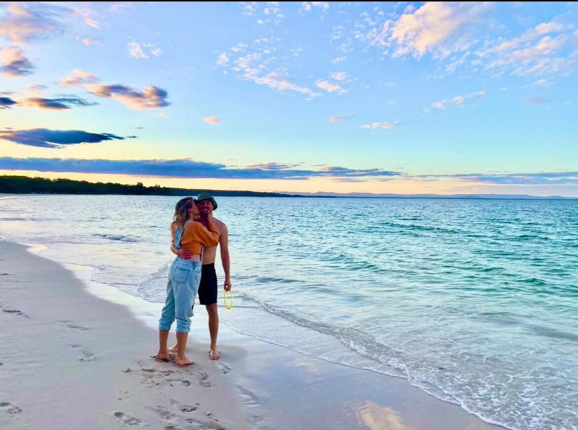 Couple lives it up Aus
