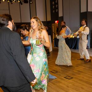Gallery Photo 384