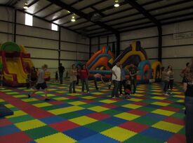 Lubbock Jump N Jungle - Party Inflatables - Lubbock, TX - Hero Gallery 4