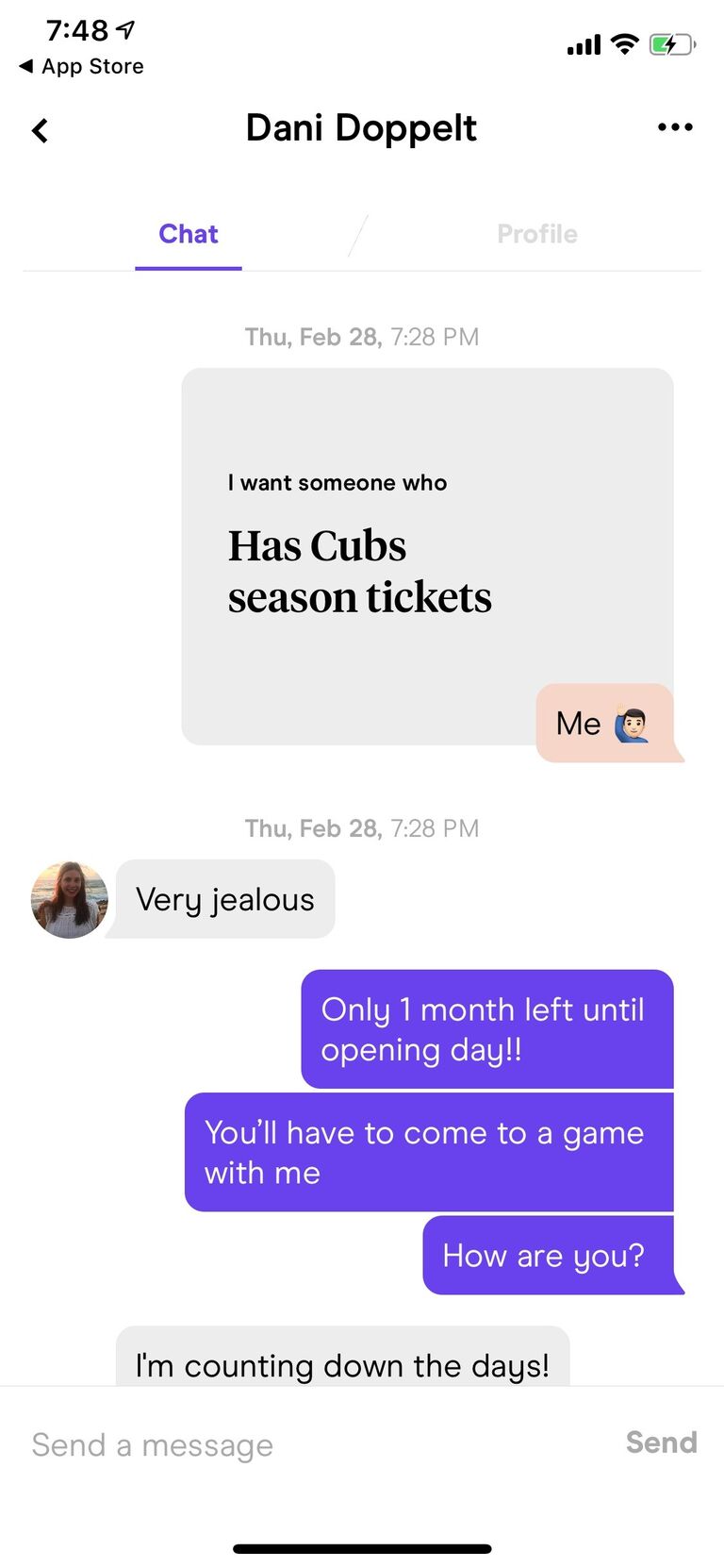 Our first messages on Hinge