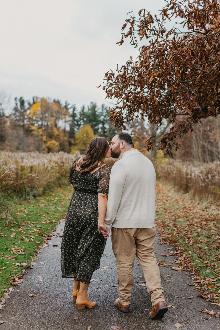 Engagement photos at Orchard Hills Park.