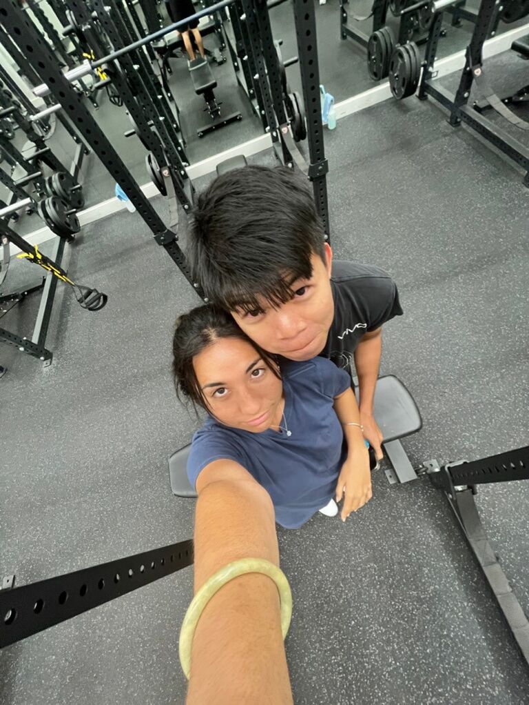 Poli loves her "5am club" which is what she likes to call her 5am gym routine. Simon wanted to impress Poli and so he woke up SUPER early and was able to surprise her at they gym for her 5am club. Unfortunately this was the first AND LAST time Poli has ever seen Simon wake up this early for... literally anything.