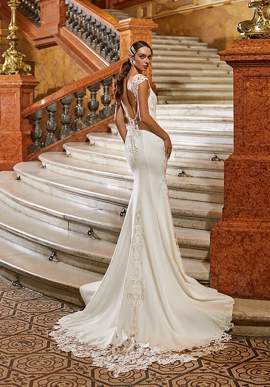 Expensive mermaid wedding outlet dresses