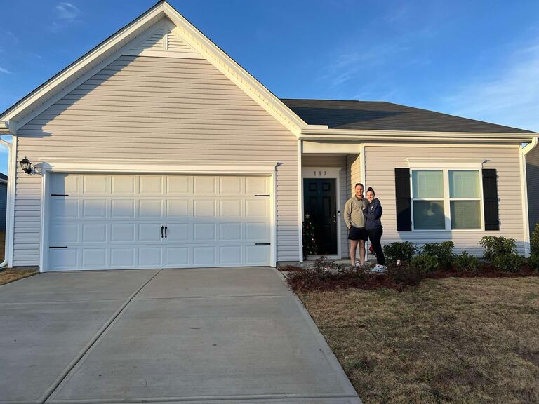 We officially became home owners! We are so excited to start creating memories  and making a home.