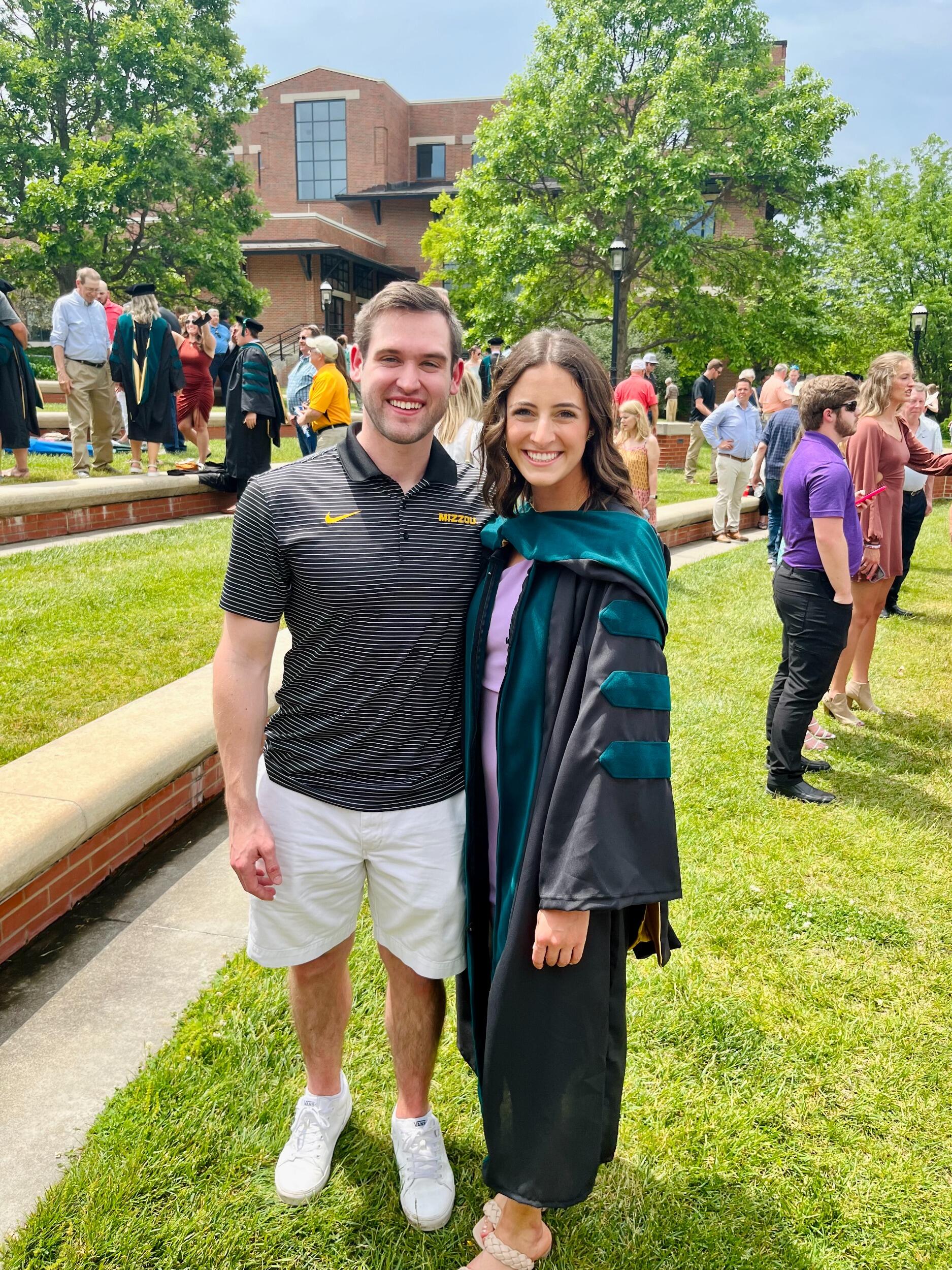 Fallon graduated from Mizzou with her Doctor of Physical Therapy and moved to Saint Louis with Connor a week after. 