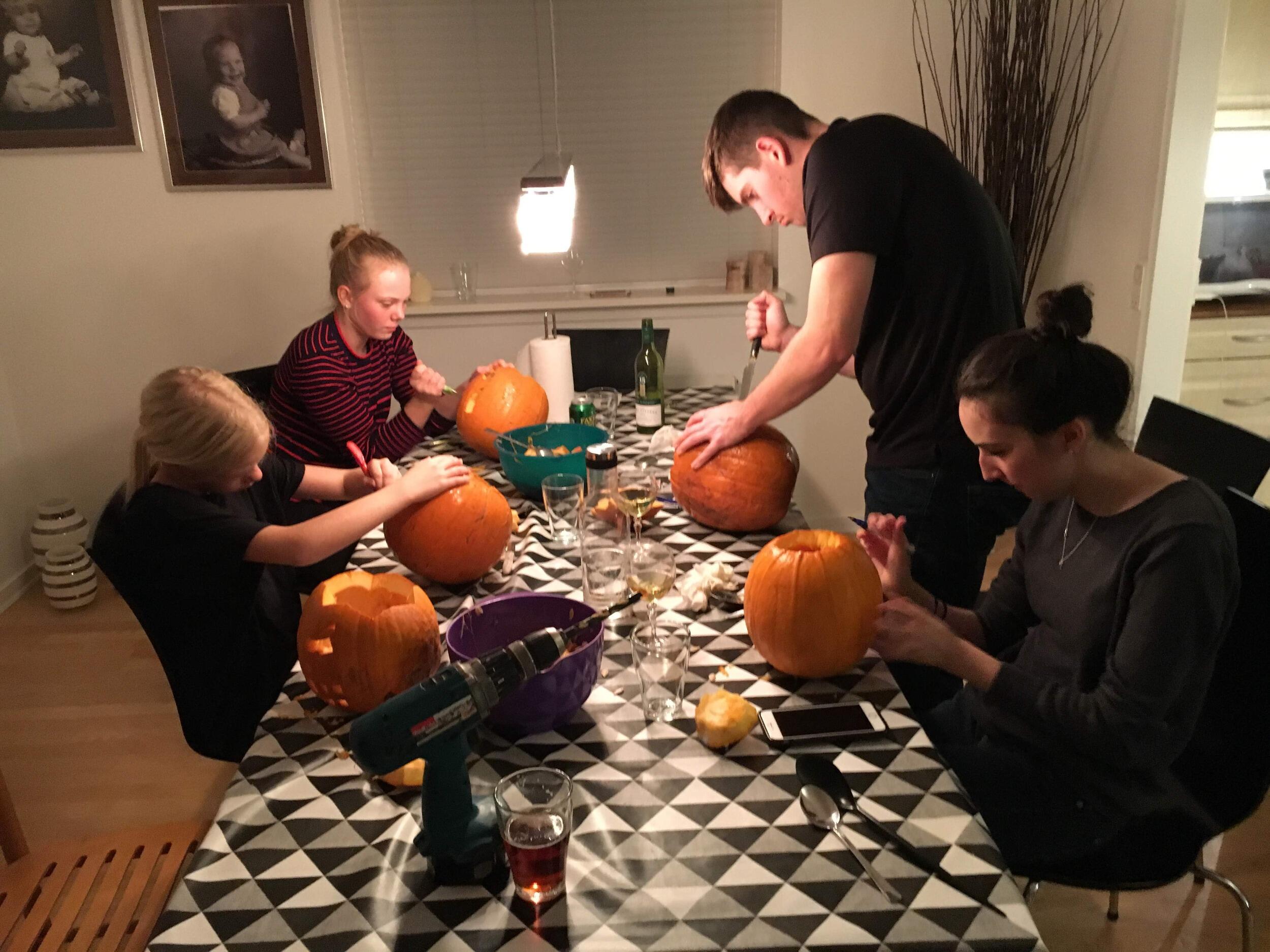 Ryan visits Alyssa and her host family in Copenhagen just in time for carving pumpkins. Shoutout Andersen family