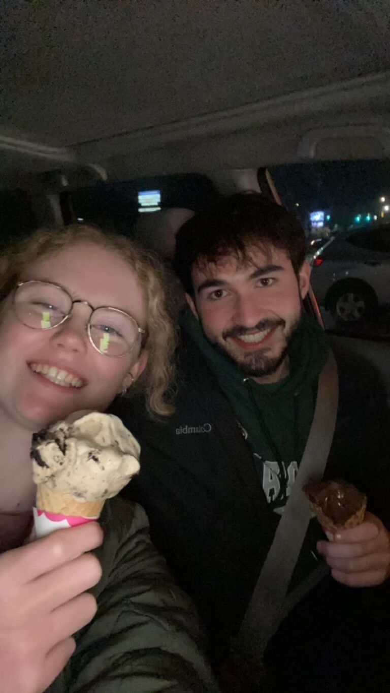 Ice cream date at Baskin Robbin's.