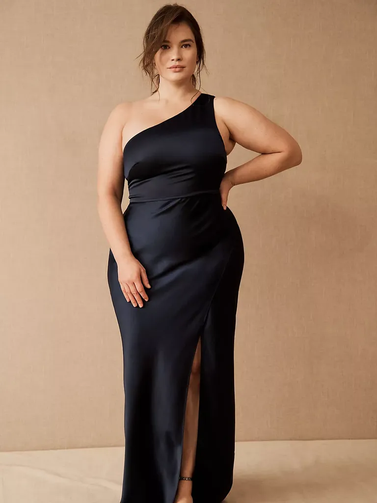 Free. Plus Size Formal Wear For Full Figured Woman. Face Swap AI