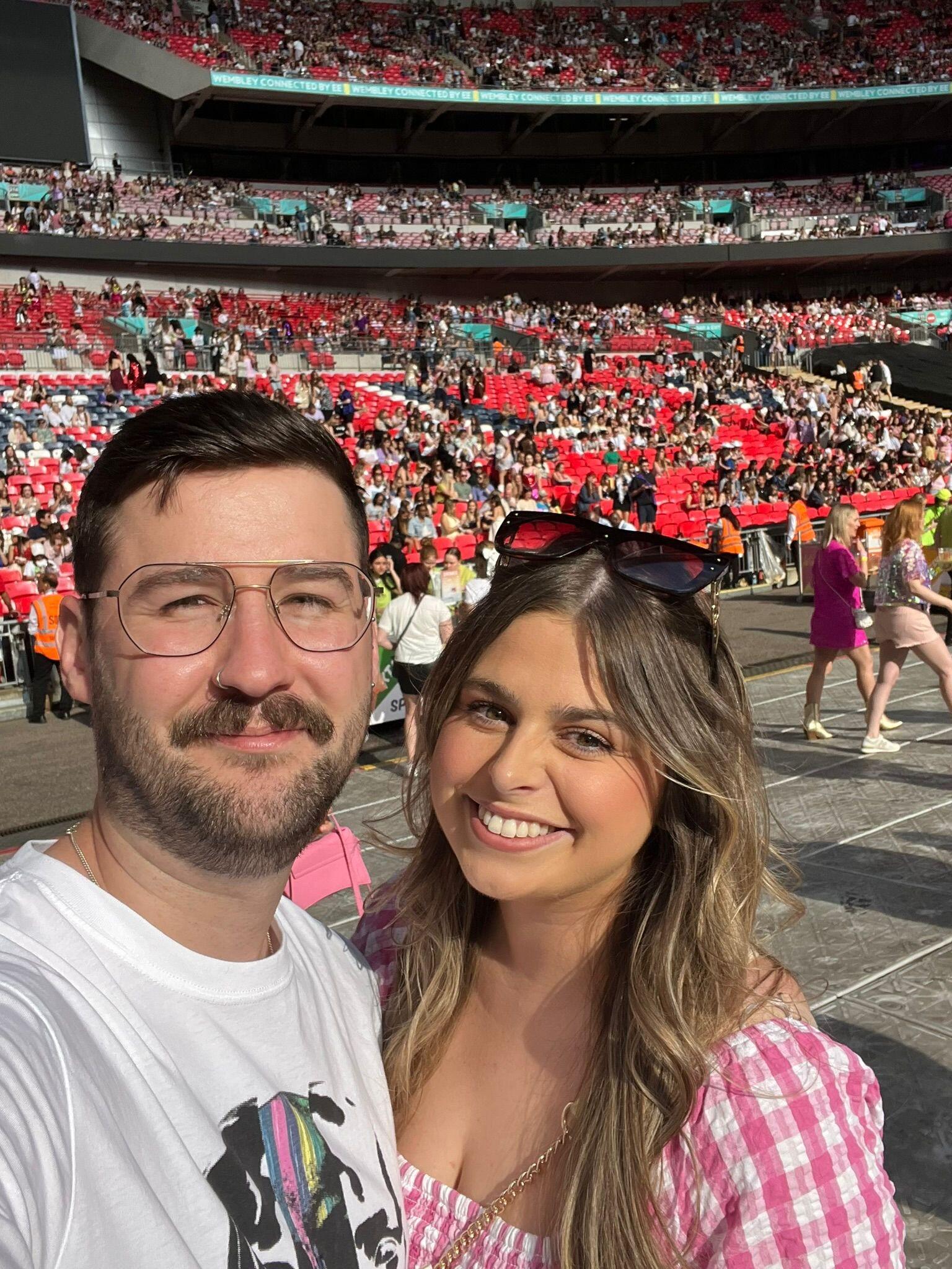 Niall's Birthday at Taylor Swift, Wembley