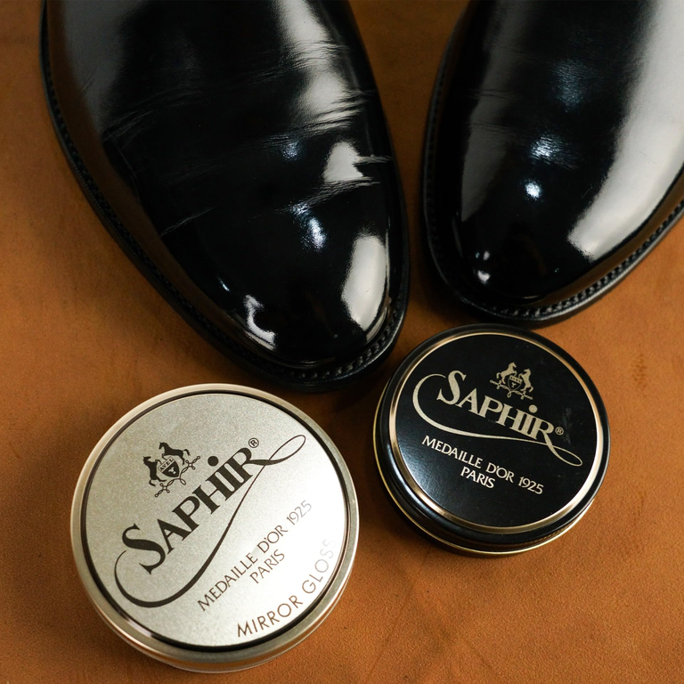 Wax shoe polish