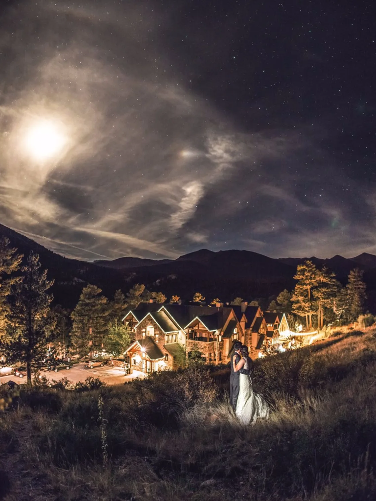 Della Terra by Wedgewood Weddings