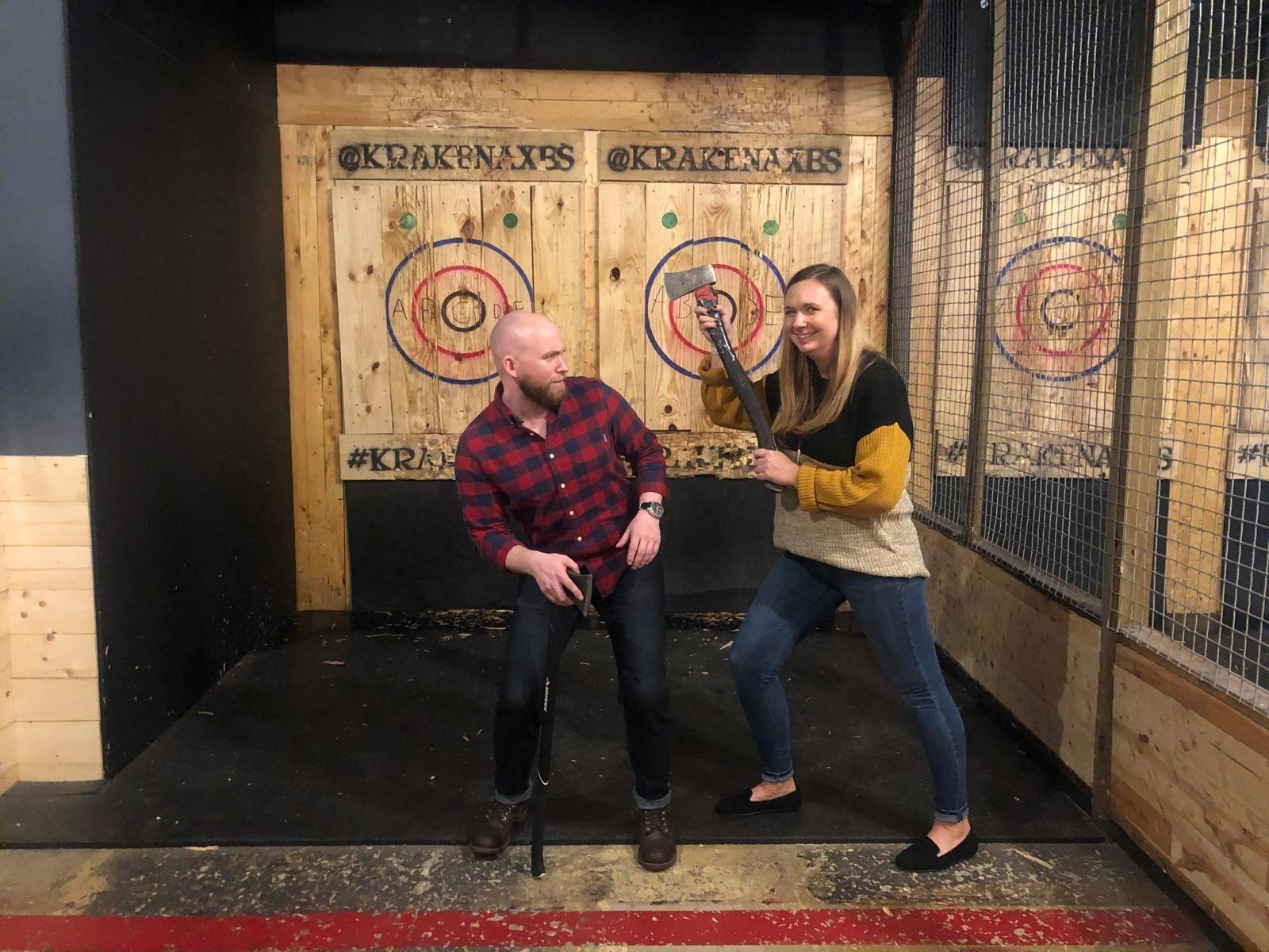 Date #2 axe throwing where the group of strangers they played with were trash talking online dating. They recovered by saying it seemed like Jodi and Brett had been together for years!