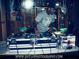 Dj Wyatt - DJ - Raleigh, NC - Hero Gallery 2
