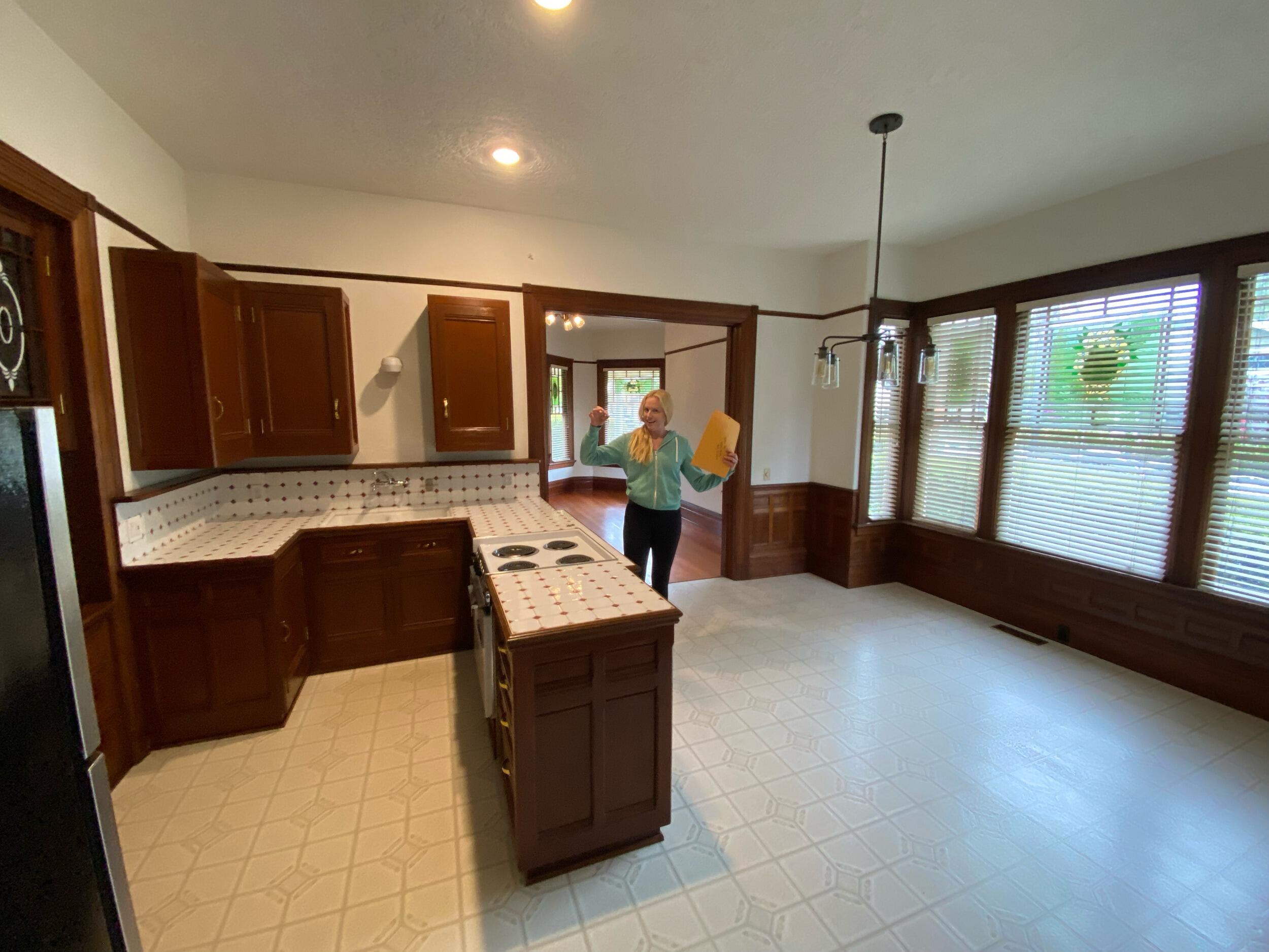 Davide & Breena waste no time searching for a bigger place to move into. They get approved for a house down the street that they still live in today!  