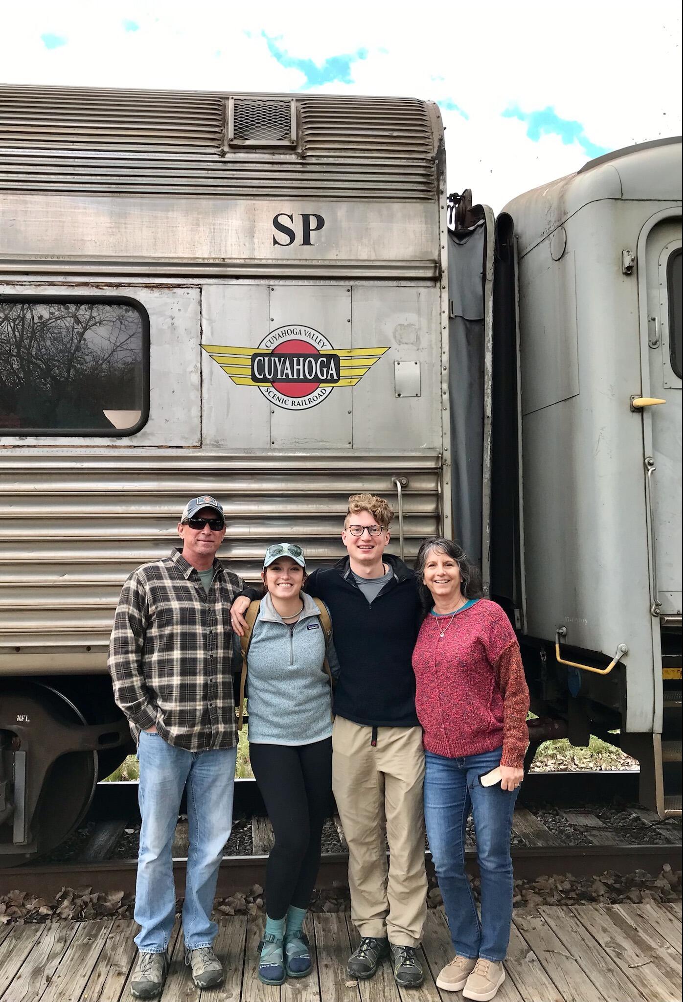 The Browne family comes to visit in Cleveland! We had great family bonding, outdoor experiences, and explored a lot of Cleveland together.