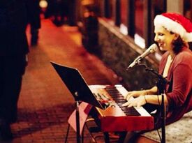 Justina Shandler - Singing Pianist - Santa Clarita, CA - Hero Gallery 3