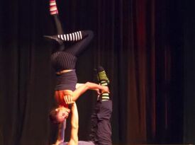 Ninja Hoops Dancers - Circus Performer - Oakland, CA - Hero Gallery 2
