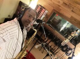 Micah Brown - Saxophonist - Heidelberg, MS - Hero Gallery 4