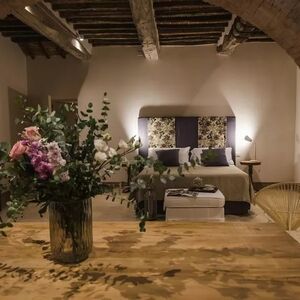 Gallery Photo 6