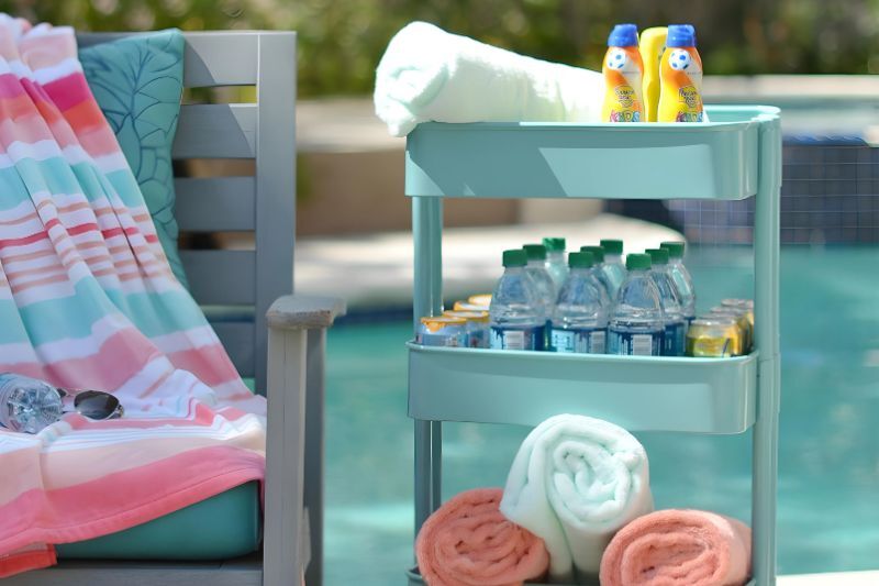 summer party ideas - sunscreen and bug spray station